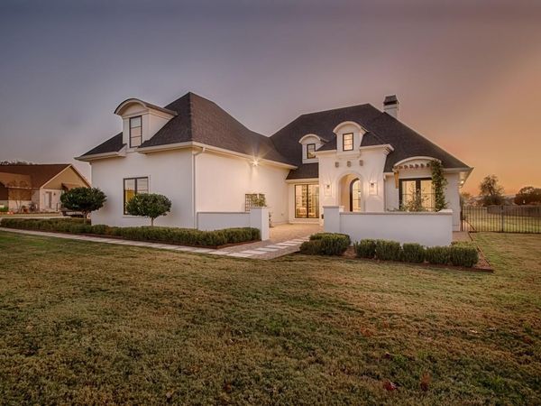 103 River Bend DR, Kingsland, TX 78639