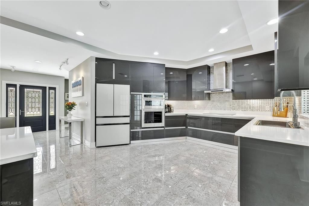 7060 Hendry Creek Dr, Fort Myers, FL 33908 Photo