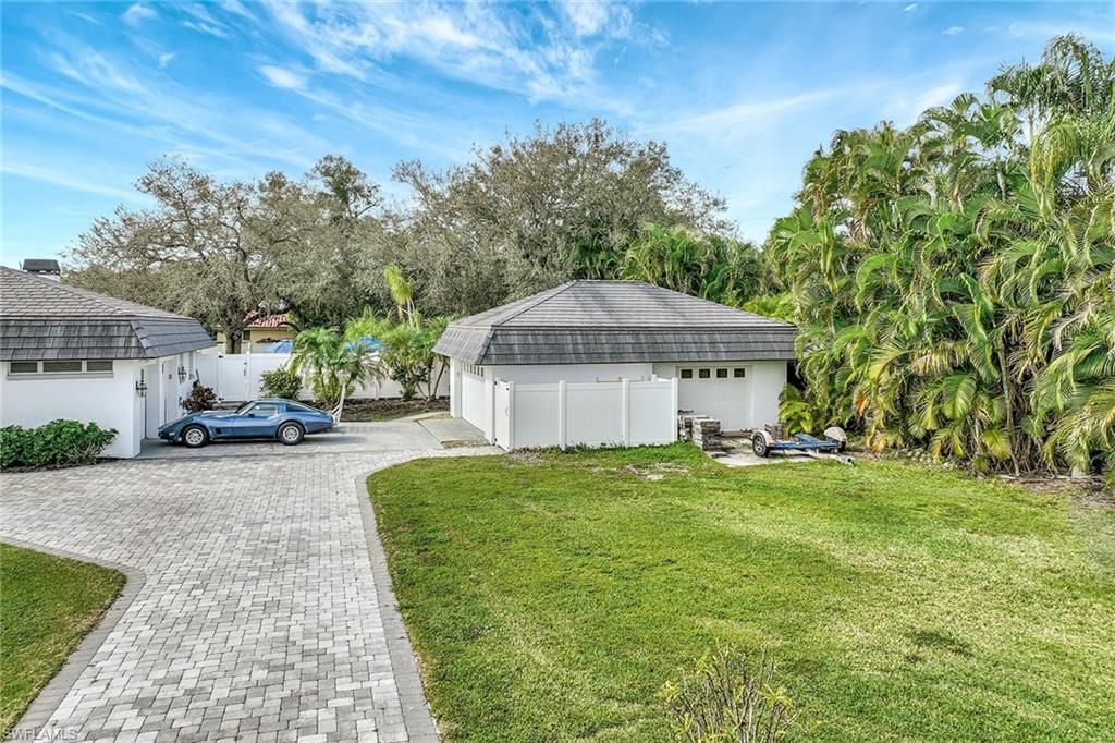 7060 Hendry Creek Dr, Fort Myers, FL 33908 Photo