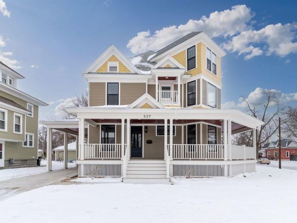 337 Almond Street, Waterloo, IA 50703