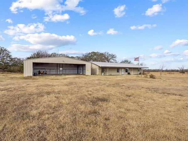 1841 County Road 36080, Honey Grove, TX 75446