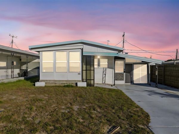 1934 SHADY COVE, HOLIDAY, FL 34691