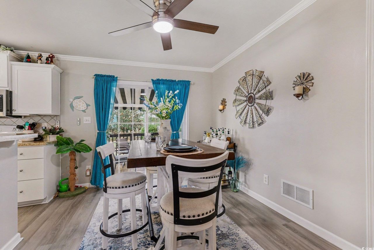 4480 Manitook Dr. Photo 6