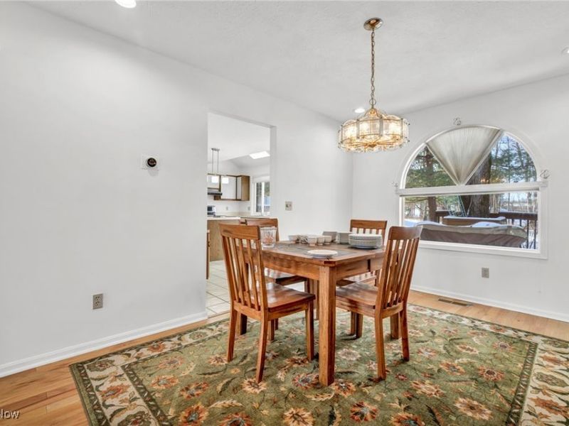 17922 Cambridge Oval, Strongsville, OH 44136 Photo 10