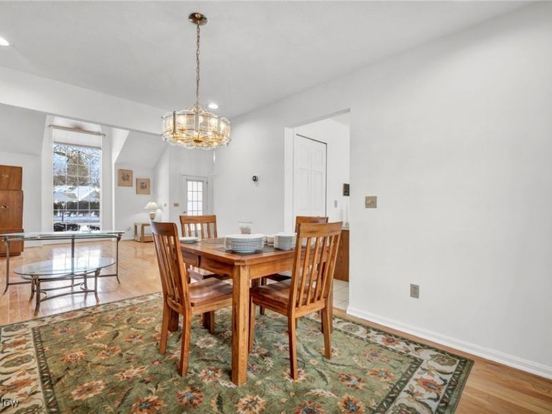 17922 Cambridge Oval, Strongsville, OH 44136 Photo 11