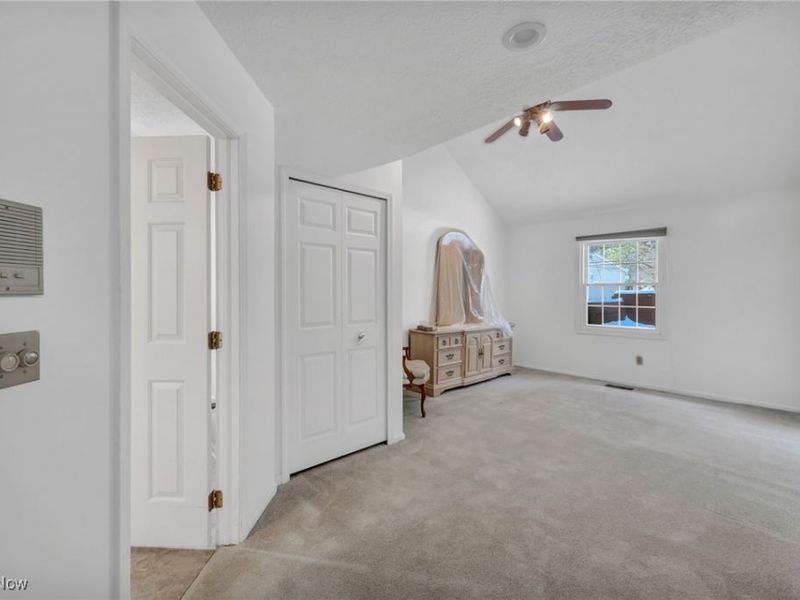 17922 Cambridge Oval, Strongsville, OH 44136 Photo 16