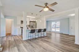 104 Belmont Court photo 4