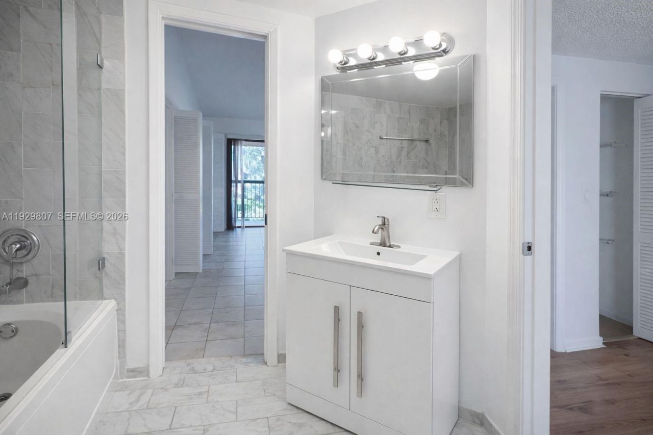 7795 SW 102nd Ln, Unit 7795, Miami, FL 33156 Photo