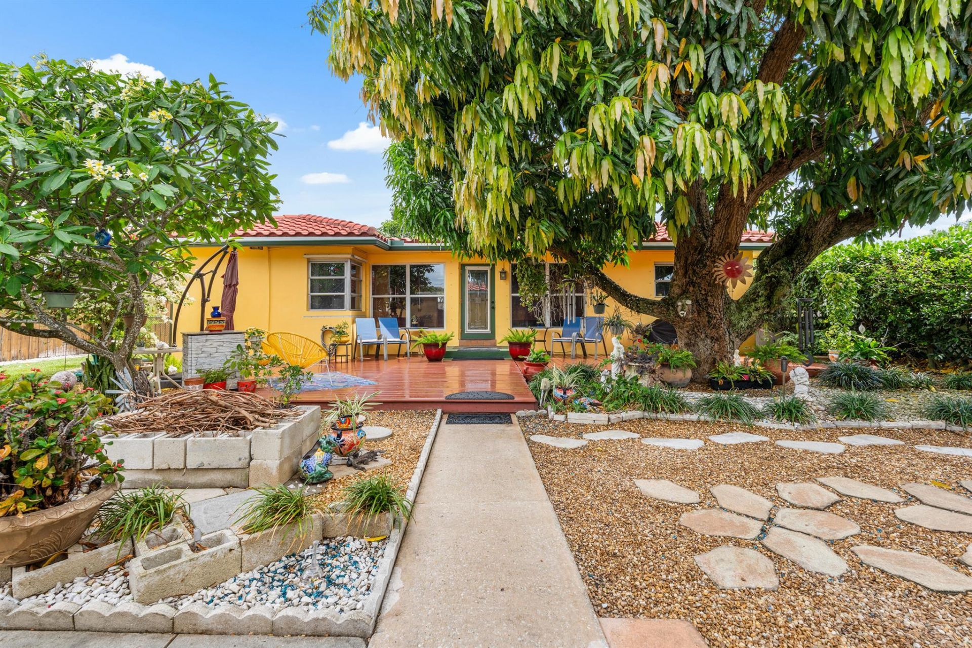 1802 Lake Osborne Drive, Lake Worth Beach, FL 33461 Photo