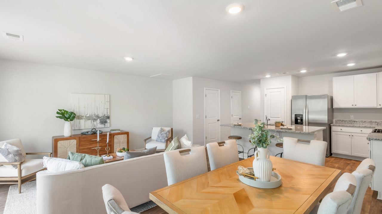 606 Pleasant Grove Way Photo 5