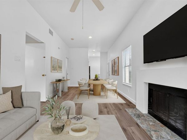 712 Graham PL, Unit 201, Austin, TX 78705