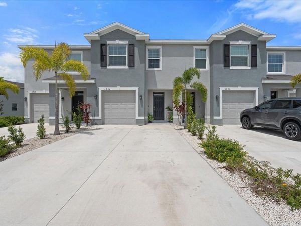 1934 PLEASANT MAPLE COURT, BRADENTON, FL 34211