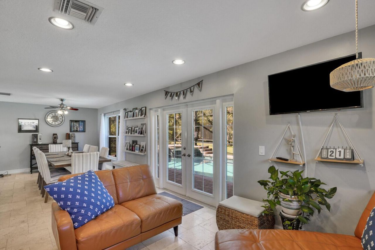 8599 Cypress Springs Road, Lake Worth, FL 33467 Photo