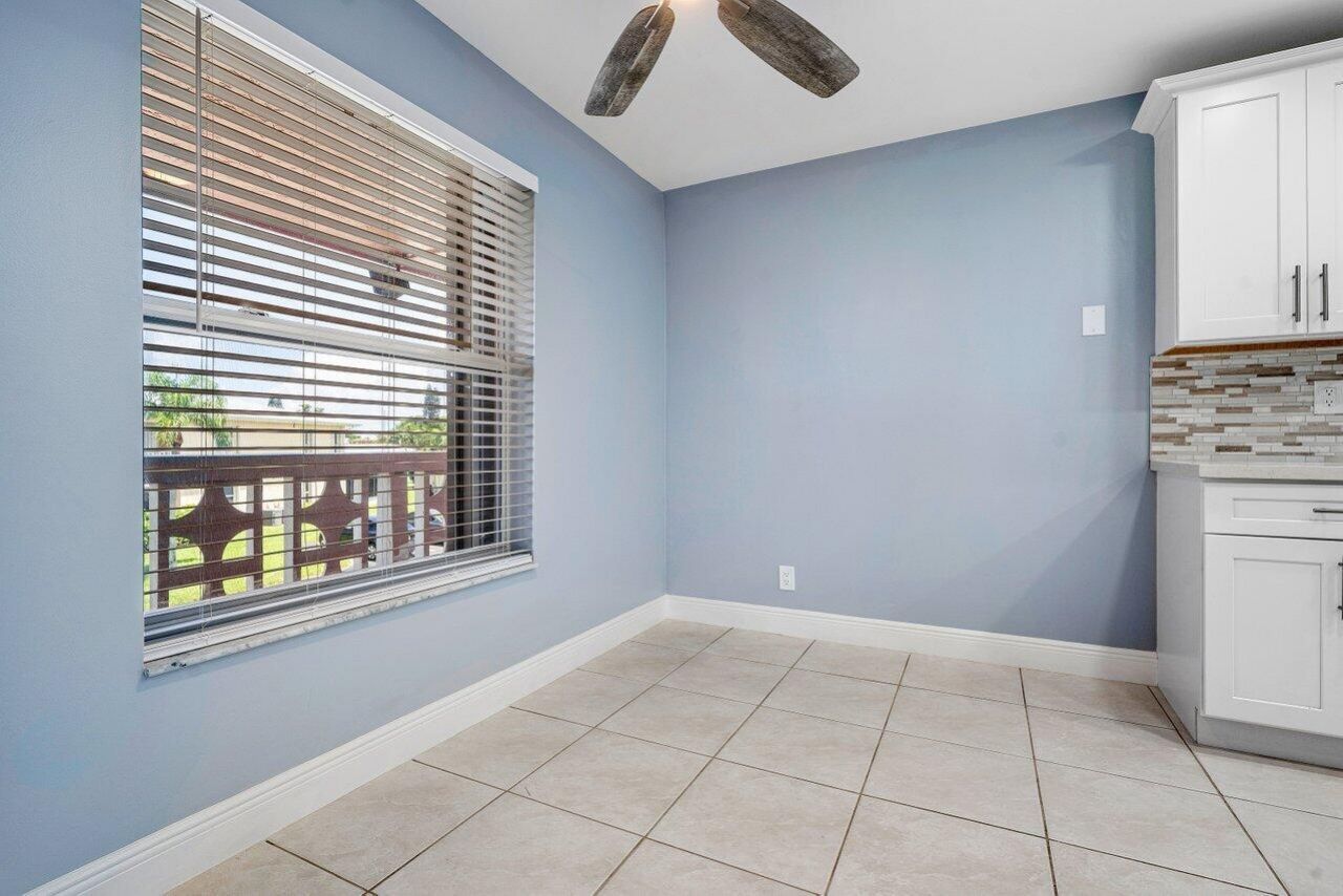 1740 NW 19th Terrace, Unit 204, Delray Beach, FL 33445 Photo