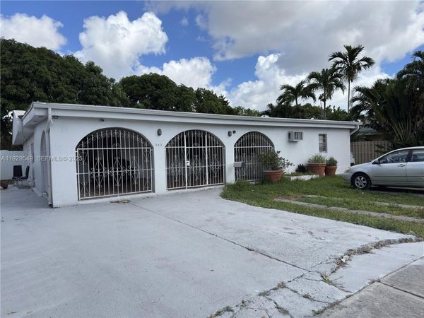 343 W 42nd St, Unit A, Hialeah, FL 33012