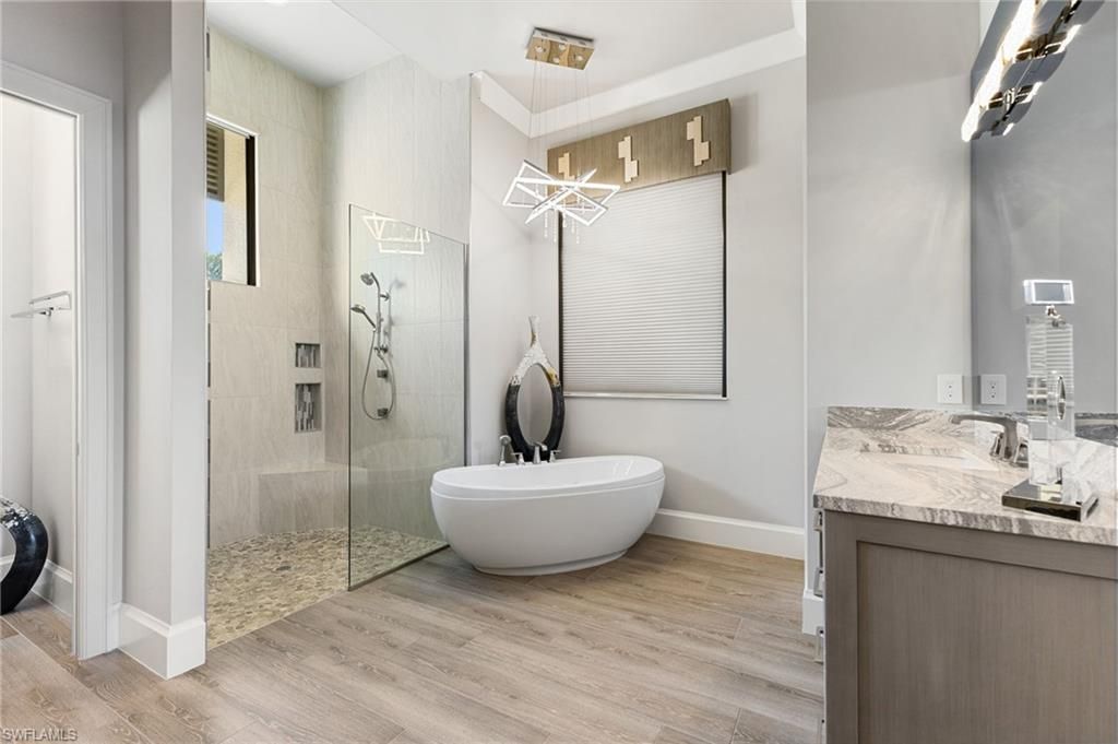 12484 Riverside Dr, Fort Myers, FL 33919 Photo