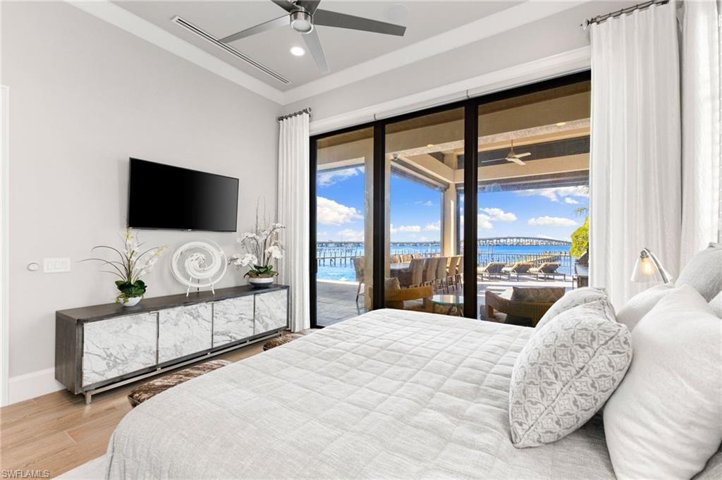 12484 Riverside Dr, Fort Myers, FL 33919 Photo