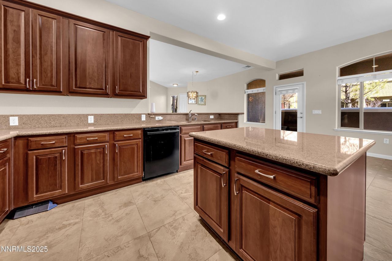 9900 Wilbur May Parkway, Unit APT 1802, Reno, NV 89521 Photo