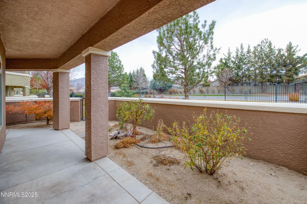9900 Wilbur May Parkway, Unit APT 1802, Reno, NV 89521 Photo
