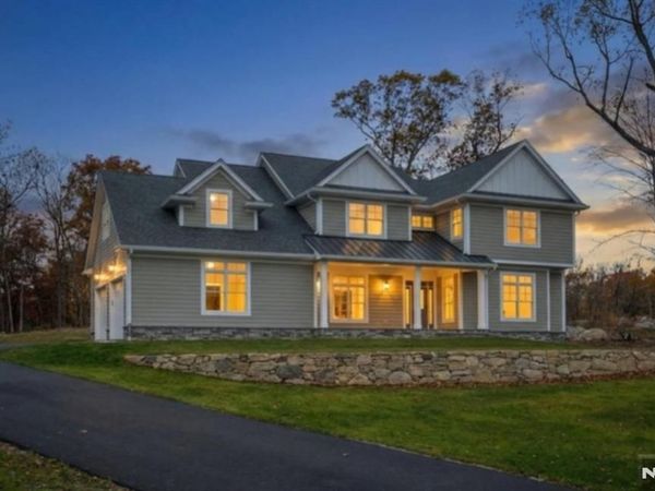 3 Bristol Ridge Road, Boonton Township, NJ 07005