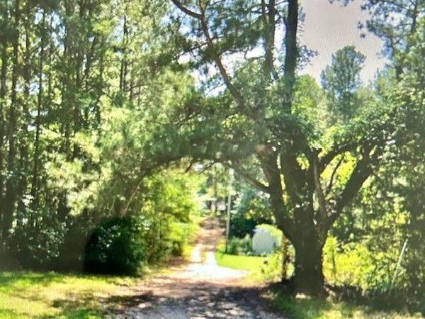 19319 River Road, Chesterfield, VA 23838