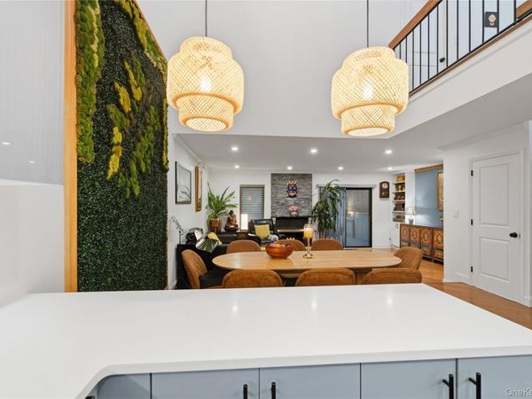 93 Estate Drive, Jericho, NY 11753