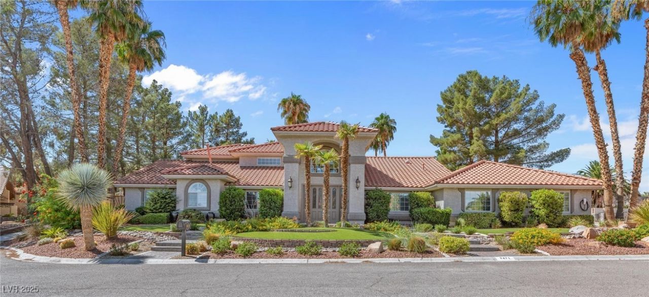 7471 Darby Avenue, Las Vegas, NV 89117 Main Photo