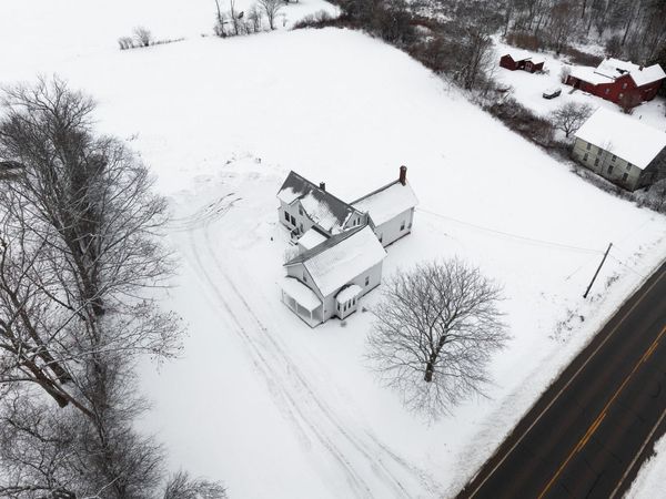 881 Western Avenue, Hampden, ME 04444