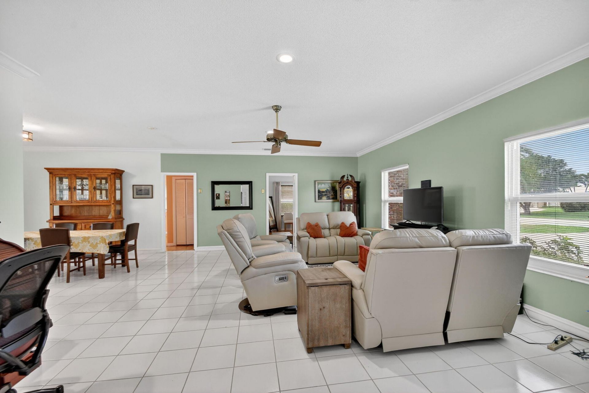 224 Orange Tree Drive, Atlantis, FL 33462 Photo