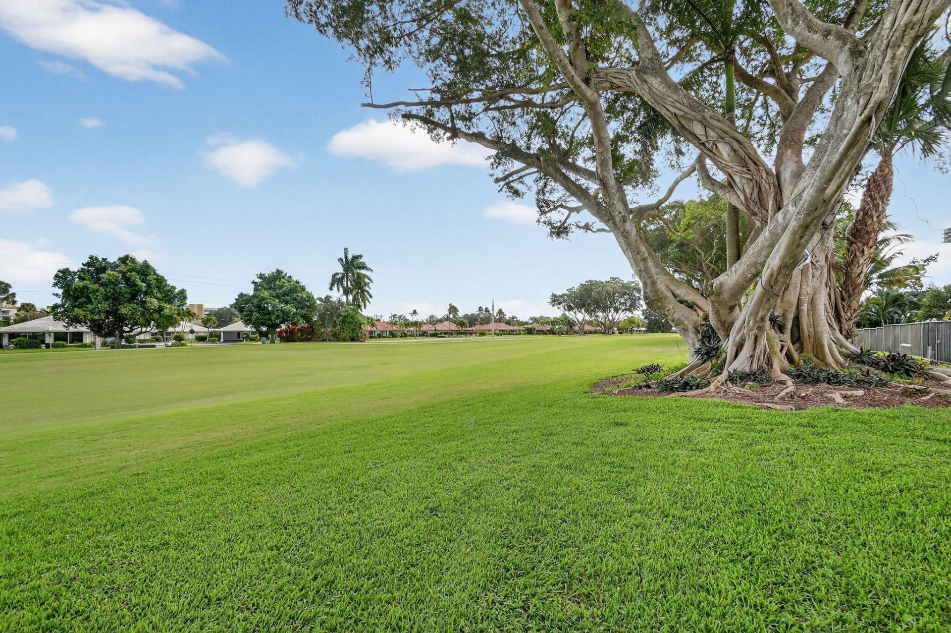 224 Orange Tree Drive, Atlantis, FL 33462 Photo