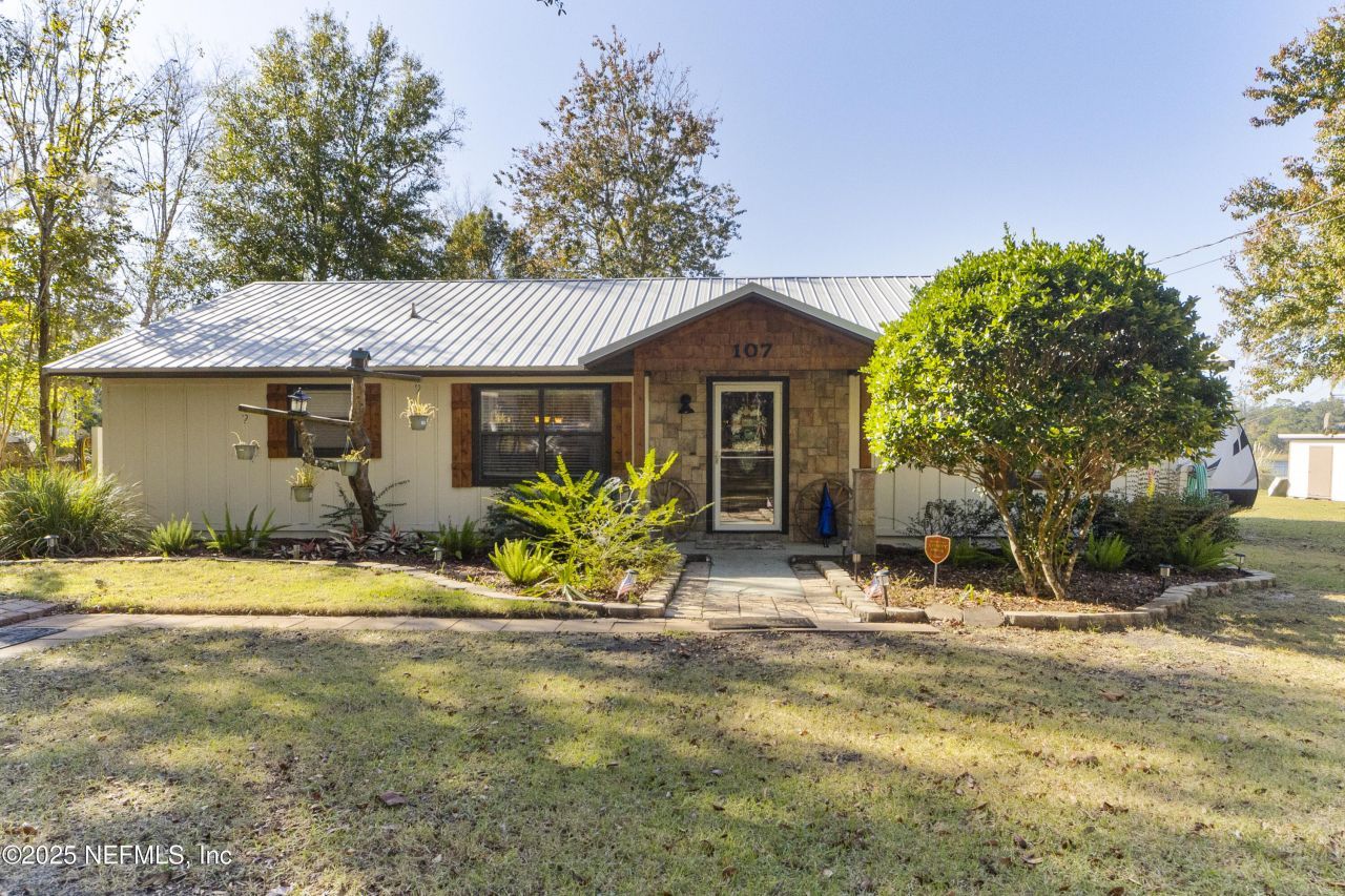 107 Church Lake Drive, Interlachen, FL 32148 Photo