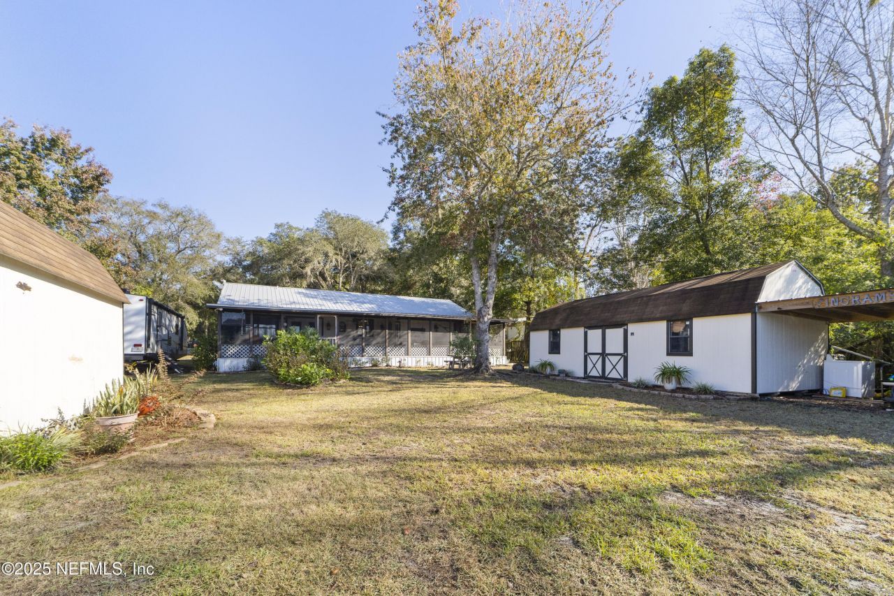 107 Church Lake Drive, Interlachen, FL 32148 Photo