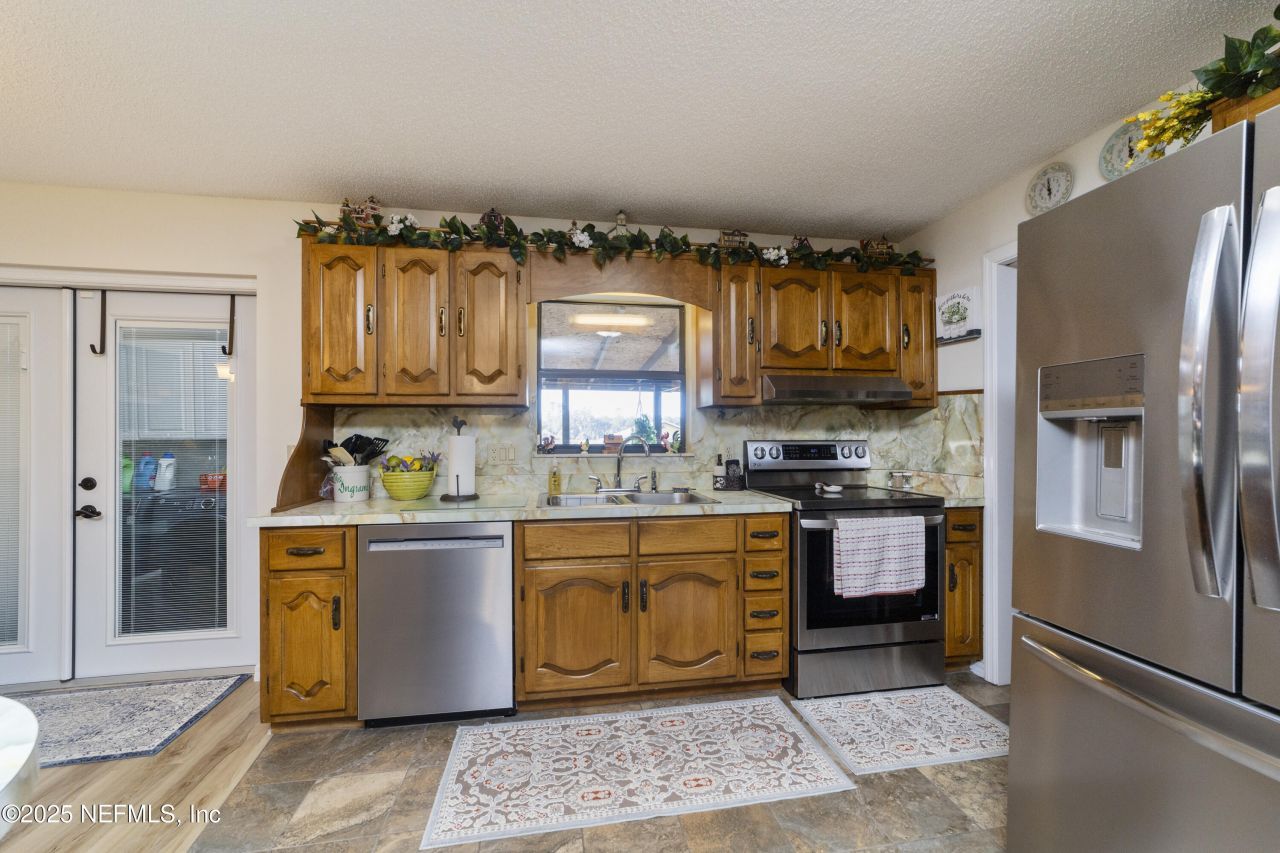 107 Church Lake Drive, Interlachen, FL 32148 Photo