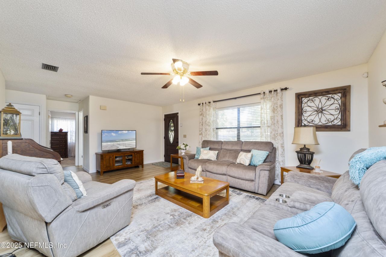 107 Church Lake Drive, Interlachen, FL 32148 Photo