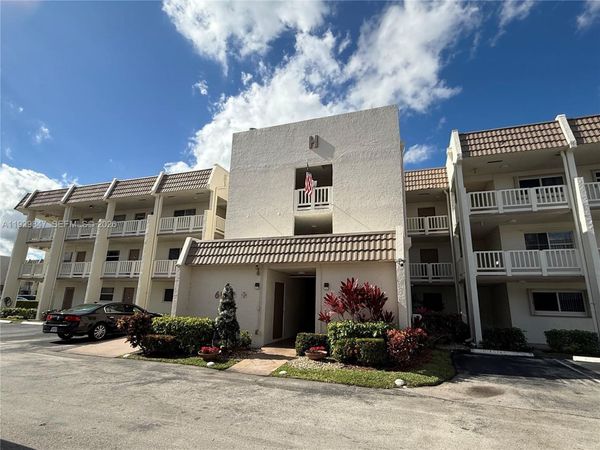 6890 Royal Palm Blvd, Unit 208H, Margate, FL 33063
