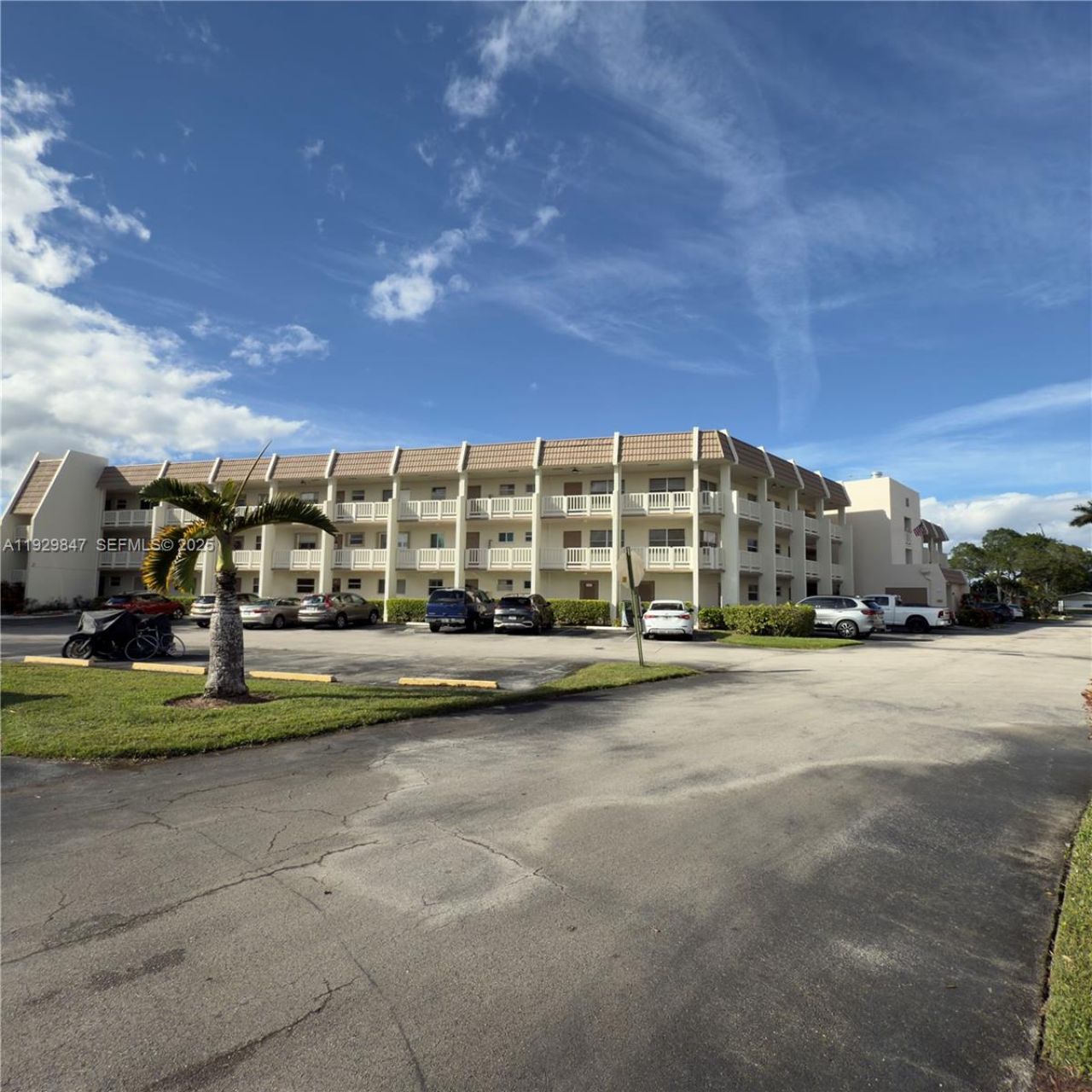6890 Royal Palm Blvd, Unit 208H, Margate, FL 33063 Photo