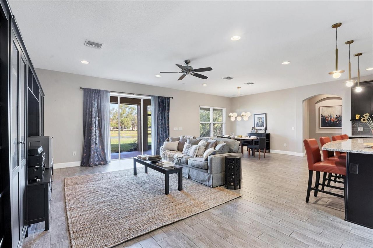 6347 Anise Drive, Sarasota, FL 34238 Photo