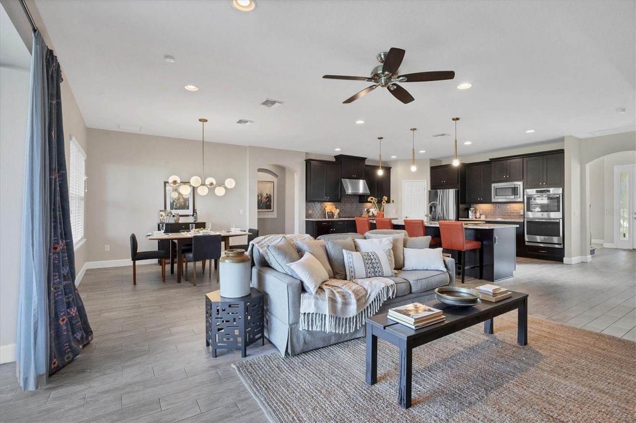 6347 Anise Drive, Sarasota, FL 34238 Photo