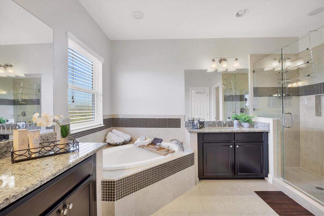 6347 Anise Drive, Sarasota, FL 34238 Photo