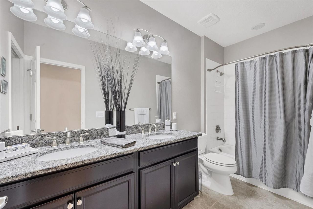 6347 Anise Drive, Sarasota, FL 34238 Photo