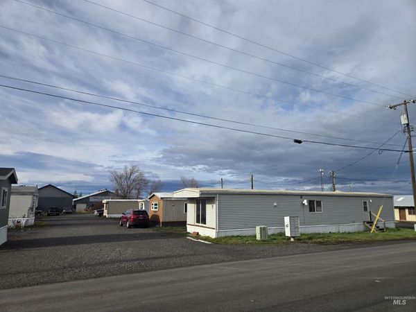 810 N D Street, Grangeville, ID 83530