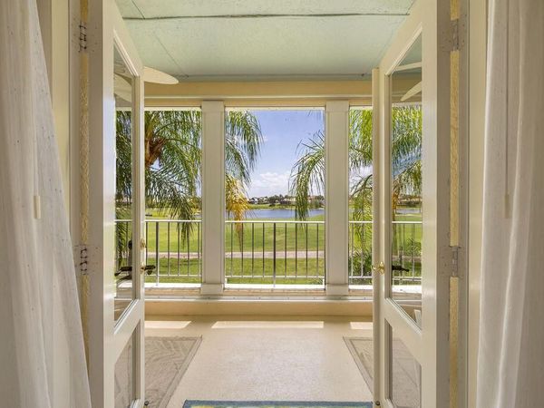 5025 Harmony Circle, Unit 203, Vero Beach, FL 32967