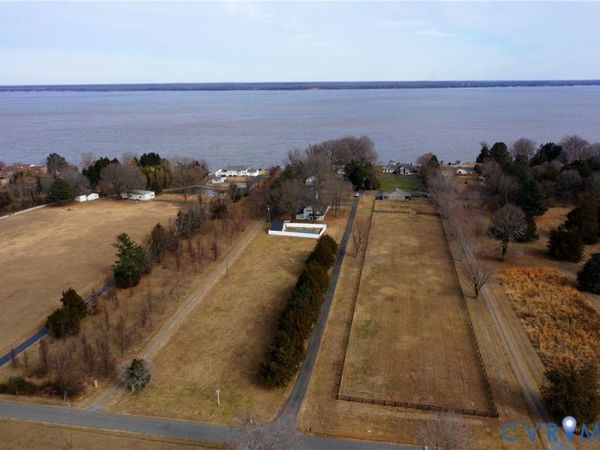 551 Marlborough Point Road, Stafford, VA 22554