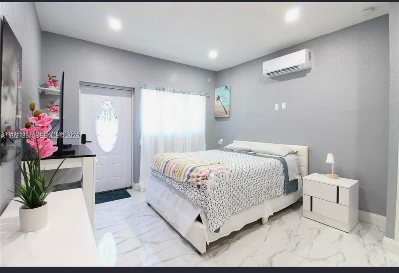 1915 Mayo St, Hollywood, FL 33020 Photo