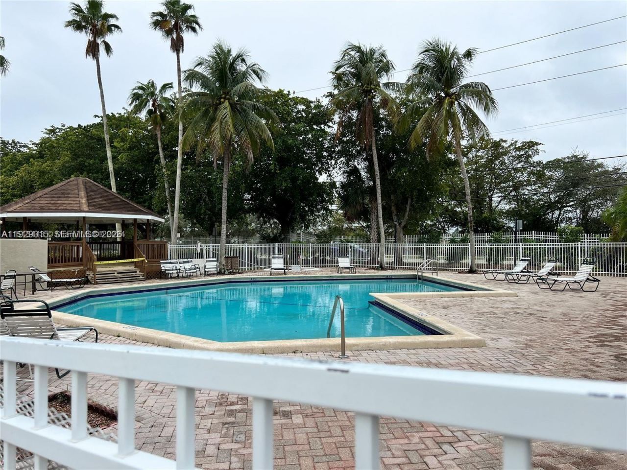 665 SW 113th Way, Unit 665, Pembroke Pines, FL 33025 Photo