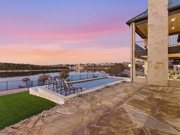 7105 W Hells Gate Drive, Strawn, TX 76475