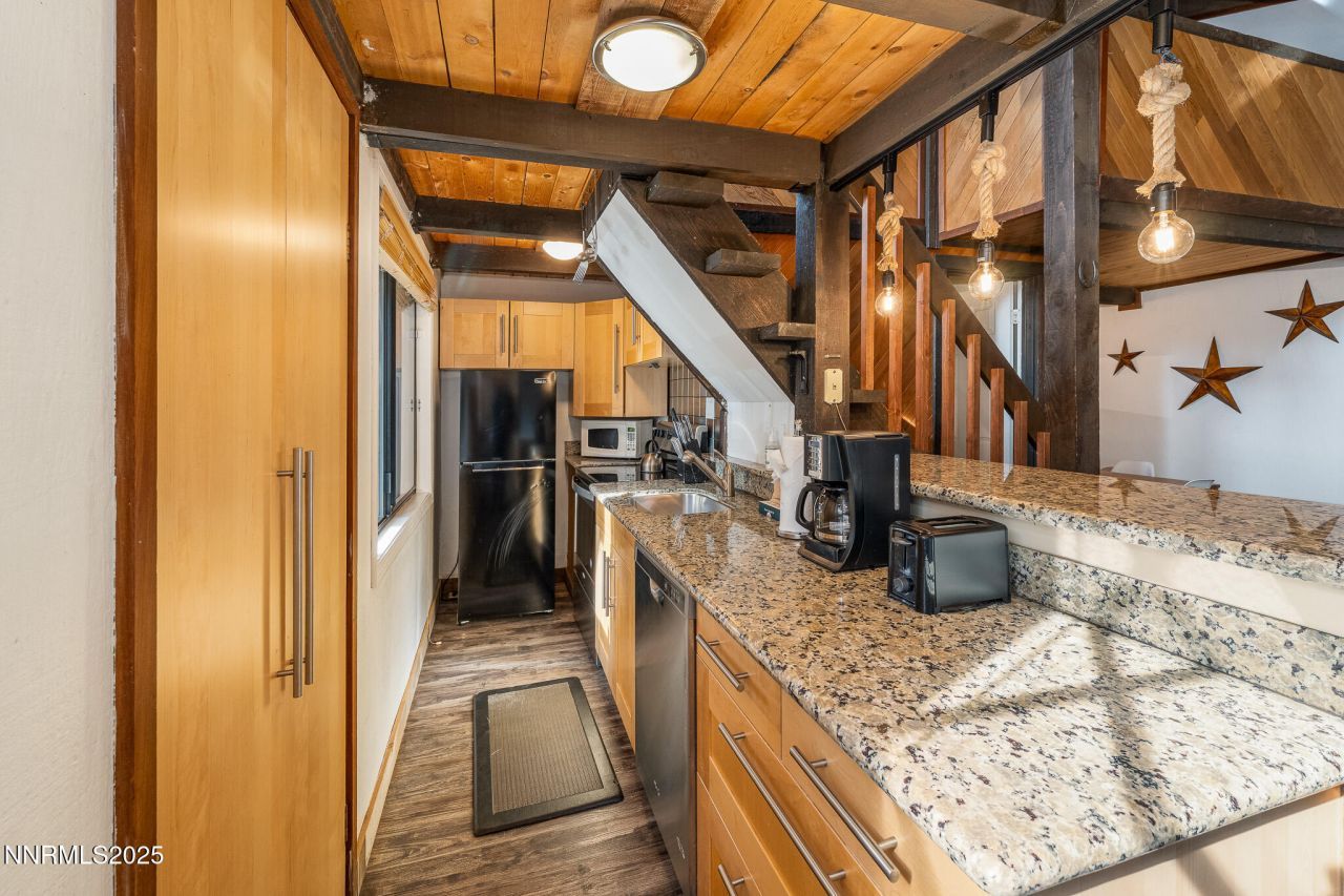 281 Orion Lane, Unit # D, Stateline, NV 89449 Photo