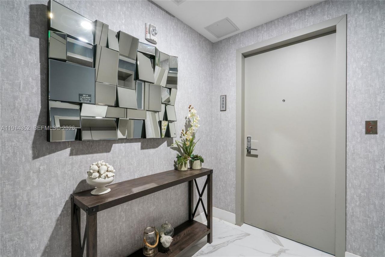 488 NE 18th St, Unit 4309, Miami, FL 33132 Photo
