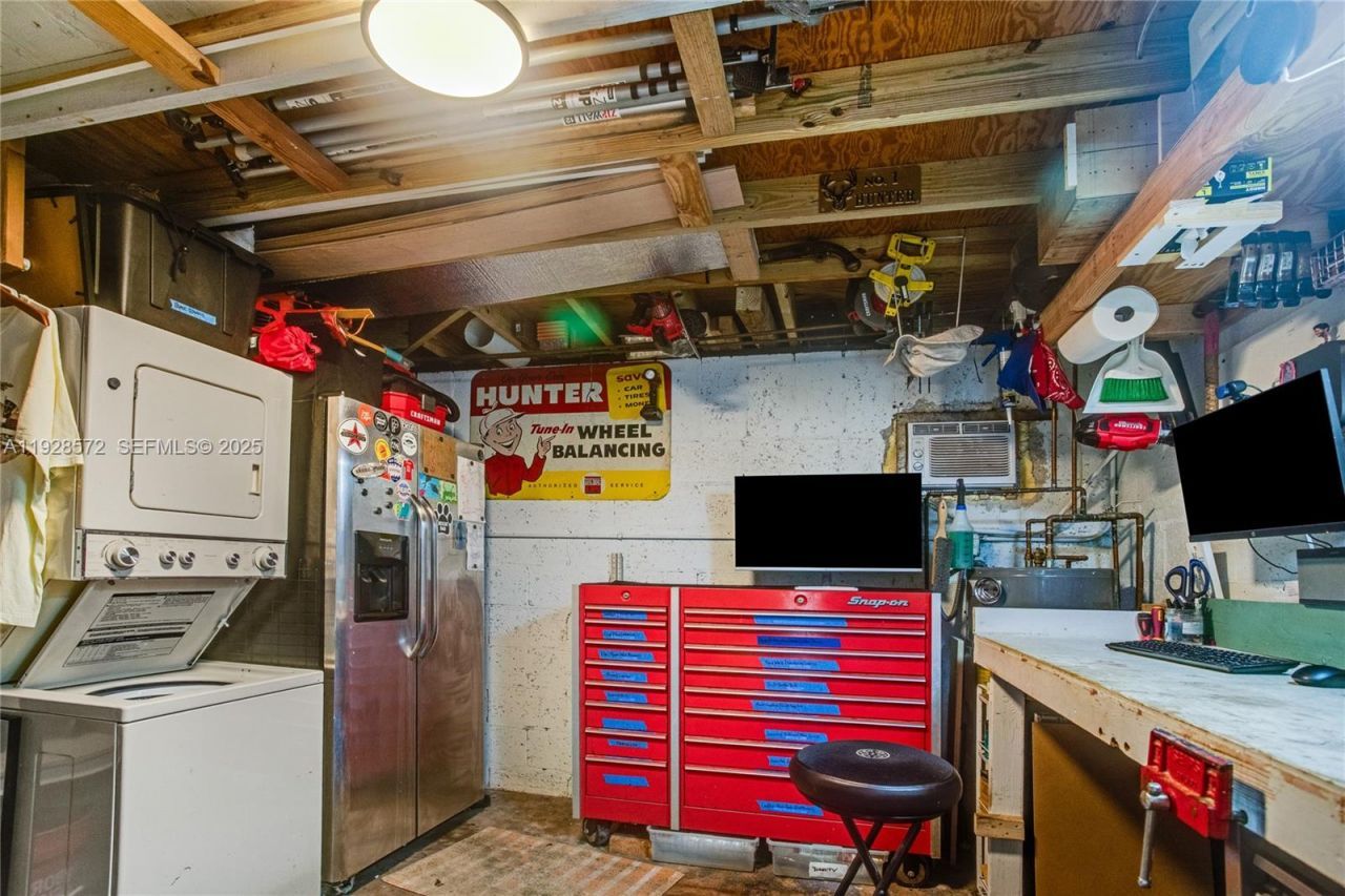 931 SW 29th St, Fort Lauderdale, FL 33315 Photo