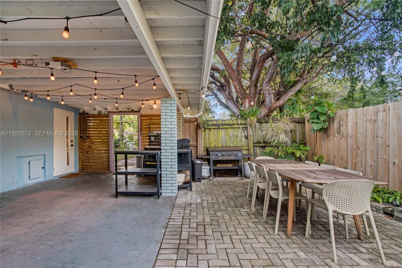 931 SW 29th St, Fort Lauderdale, FL 33315 Photo